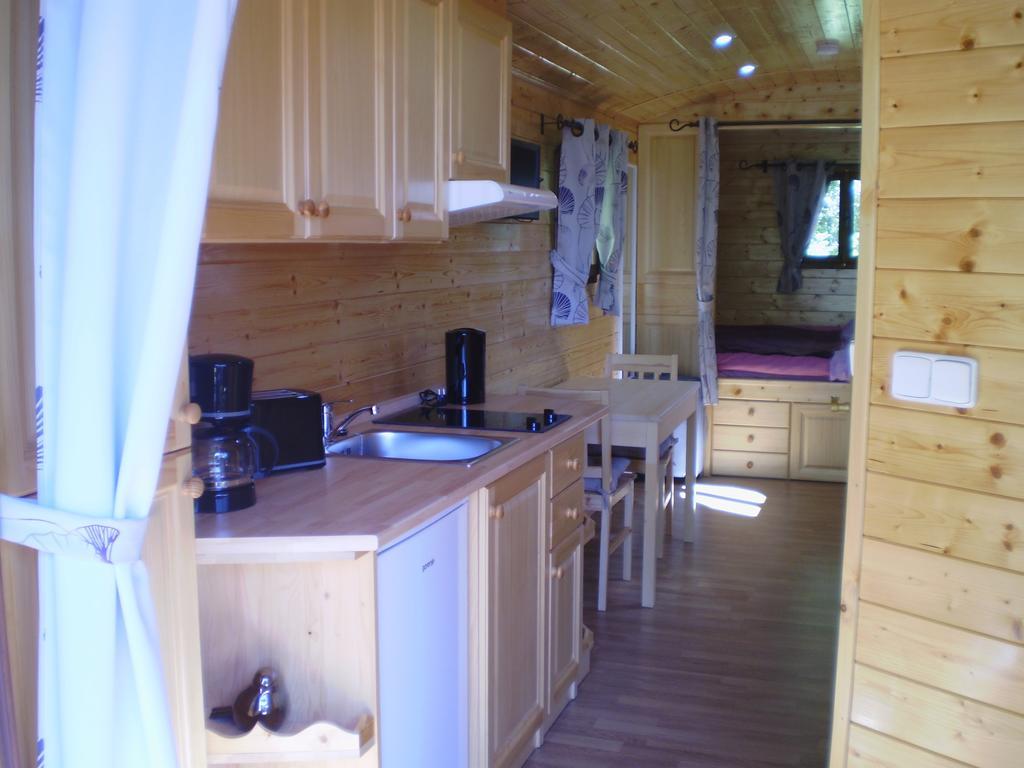 Bed and Breakfast Les Roziers - Roulotte Bagnac Zewnętrze zdjęcie